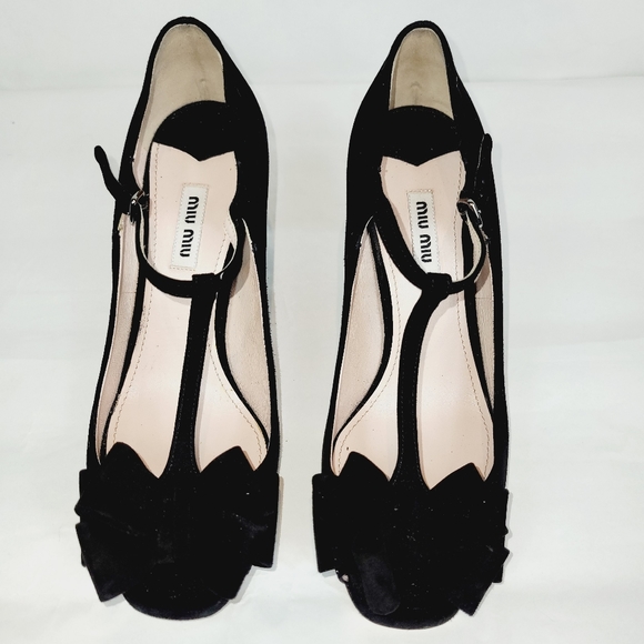 Miu Miu T strap peep toe suede heels - Picture 4 of 7